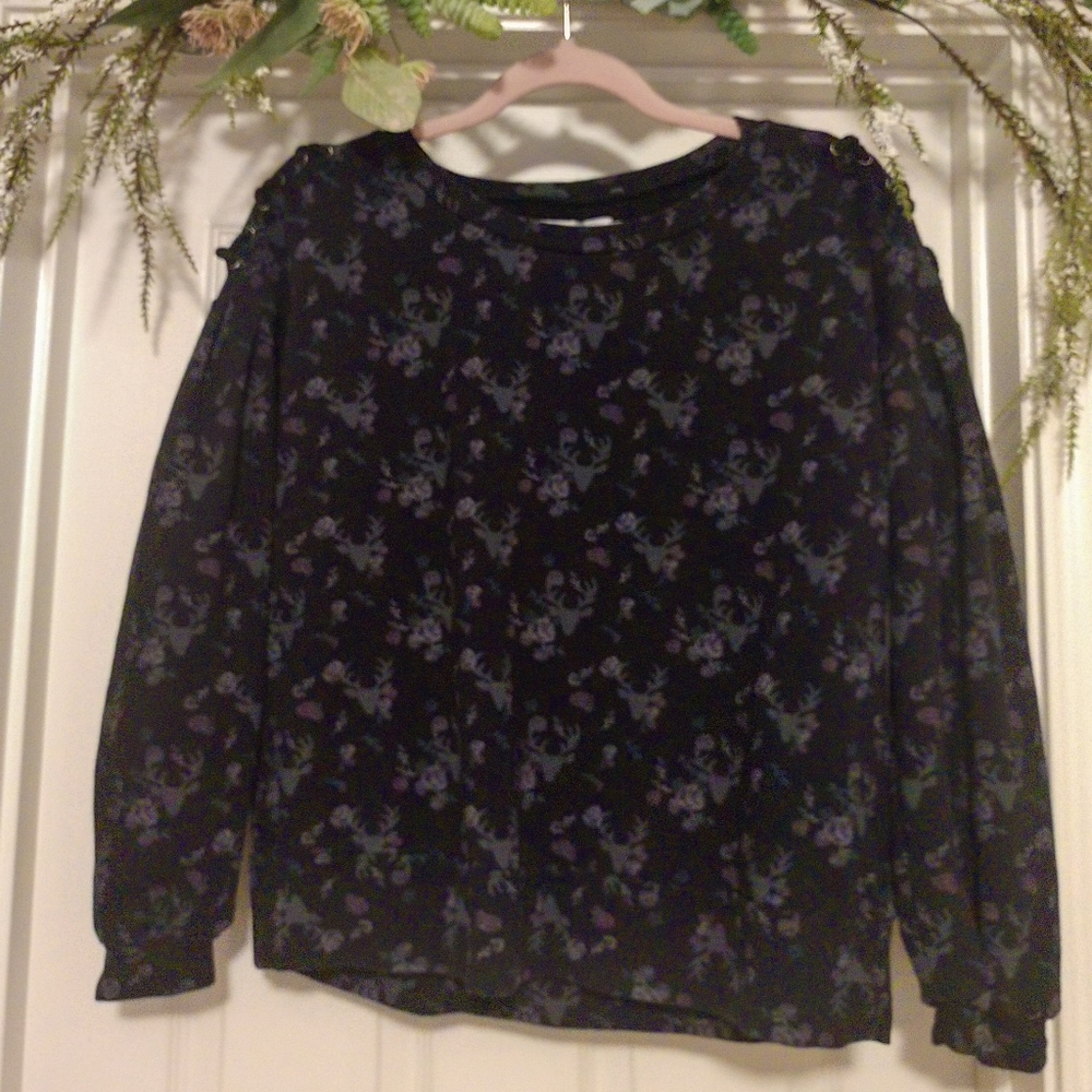 Princess Sleeve  sweatshirt.